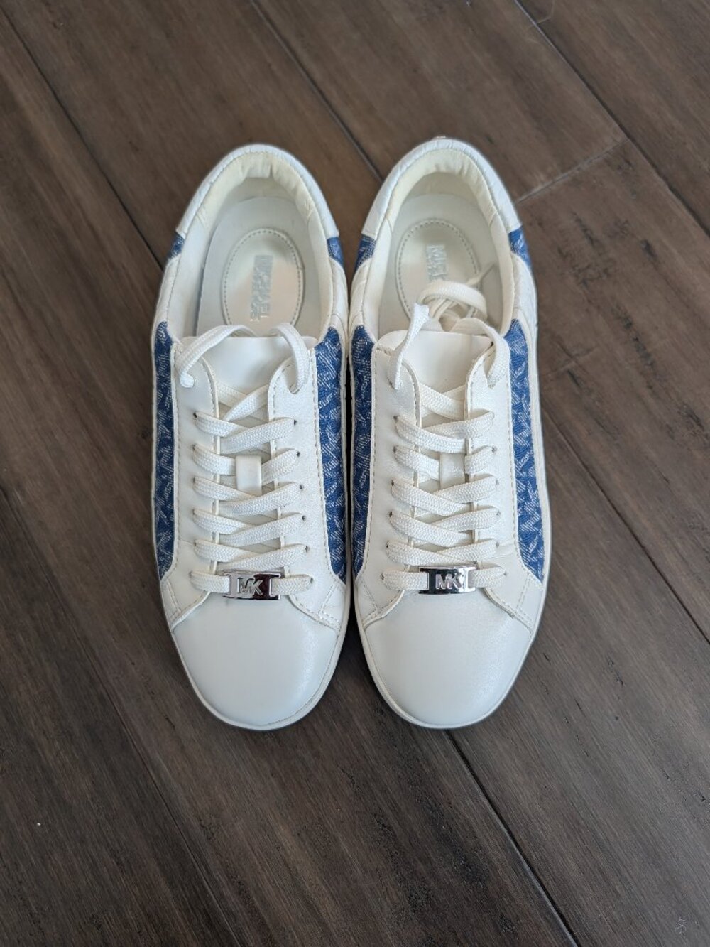 Michael Kors Women's White Denim Logo Fashion Sneakers | 7.5 Womens Like new
